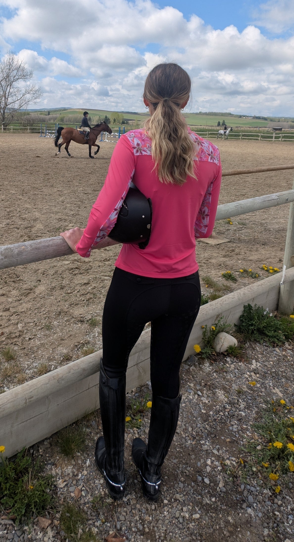 'Pink Lilly' Long Sleeve Women's Sun Shirt